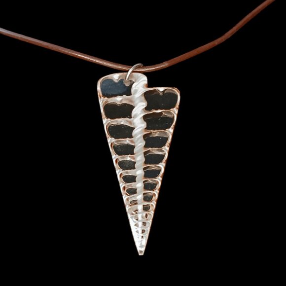 Center Cut Telescopium Shell Pendant Necklace Resin Filled Brown Natural - Picture 3 of 5